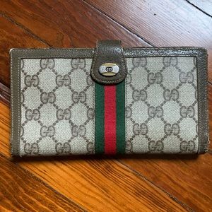 VINTAGE Gucci Wallet